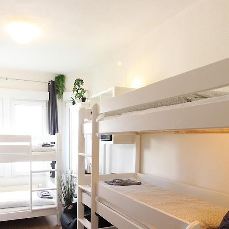 Hotel Ulm Zentrum - Komplettes Zimmer, Hochbett, Android Tv & Eigenem Bad - Perfekt Fuer Familien & Gruppen Exterior foto